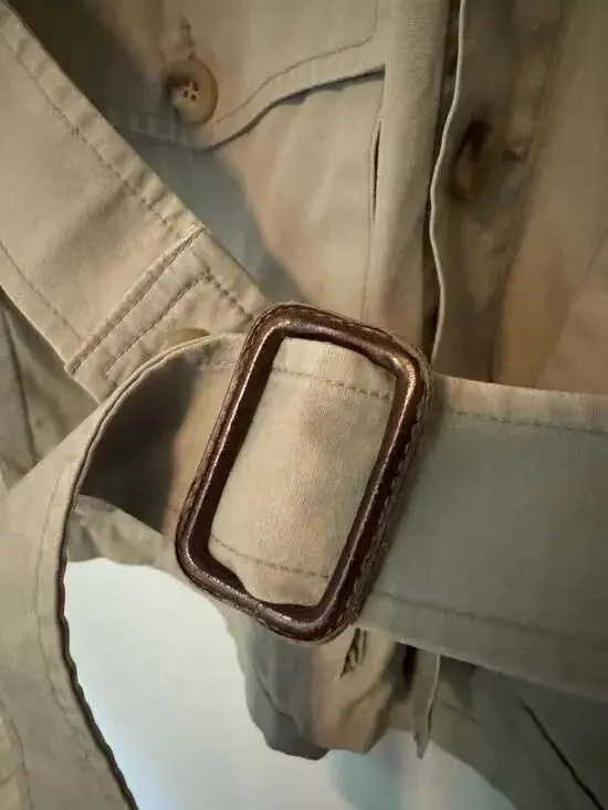 Vintage Banana Republic Safari & Travel Clothing Co. Belted Cotton Safari Jacket - Picture 6 of 9